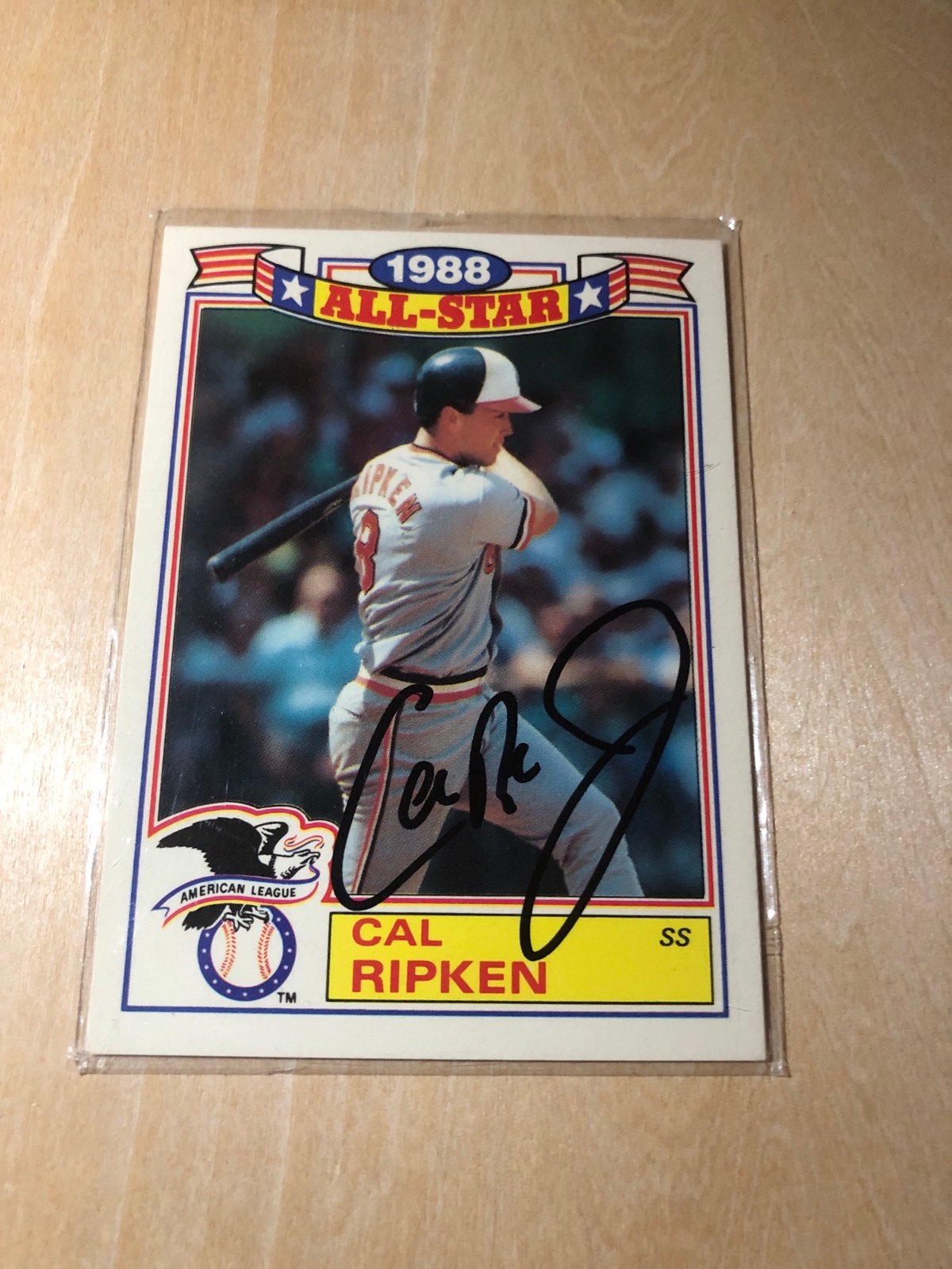 Cal Ripken jr Autographed baseball card
