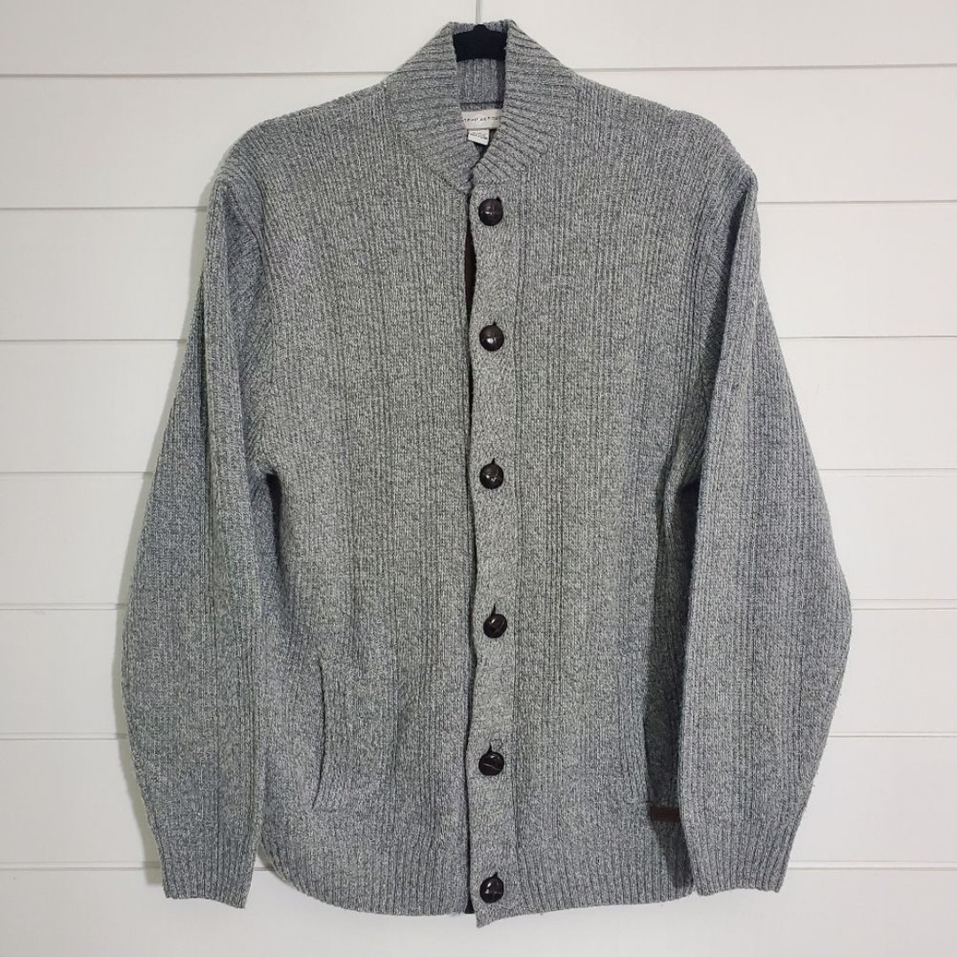 Joseph Abboud Men's Grey Button Down Cardigan. Size: M