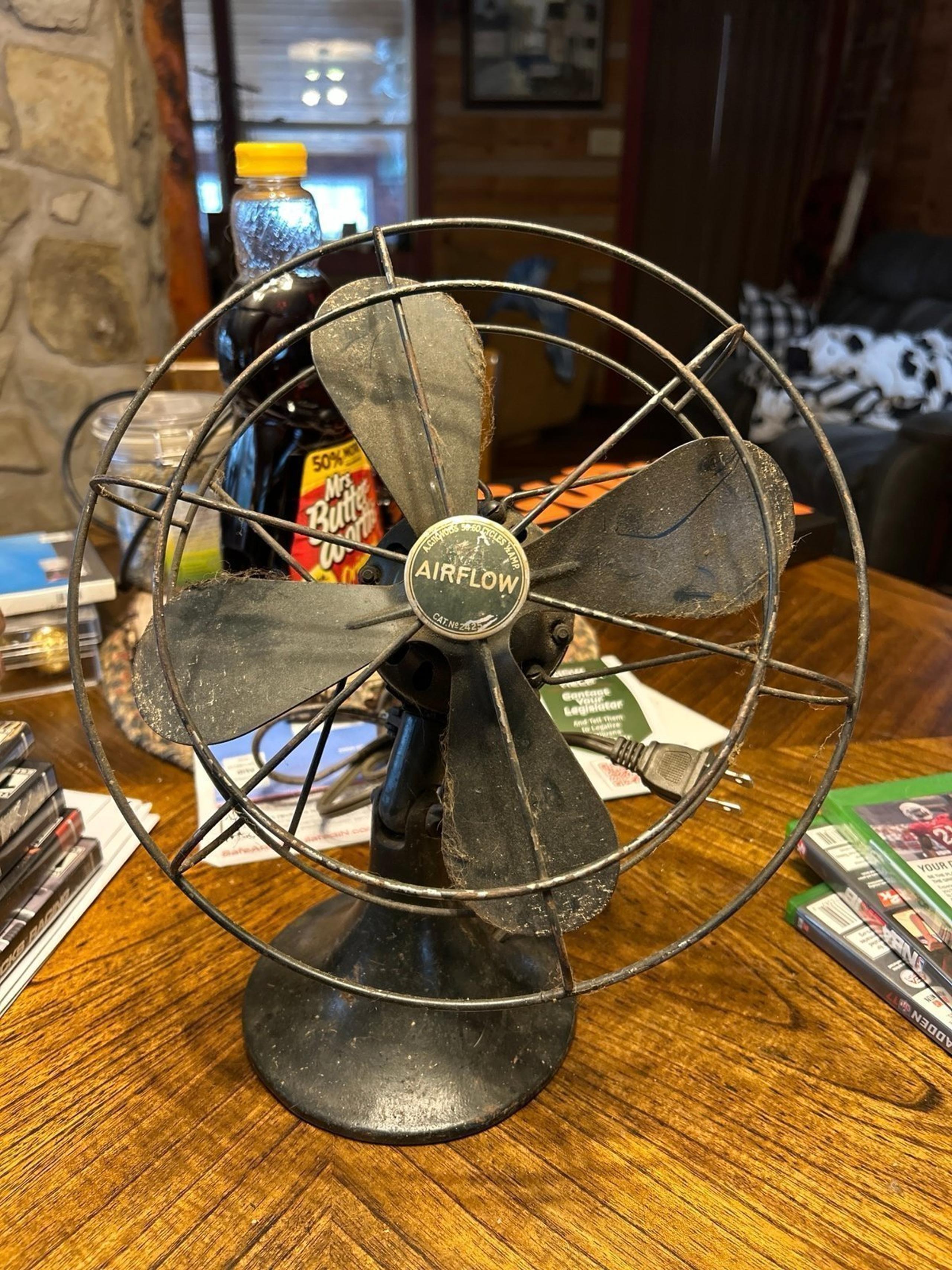 Airflow Oscillating Fan