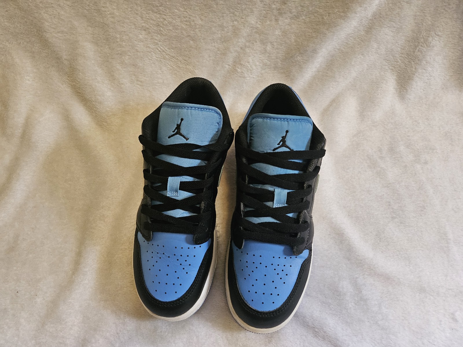 2023 Air jordan 1 University Blue