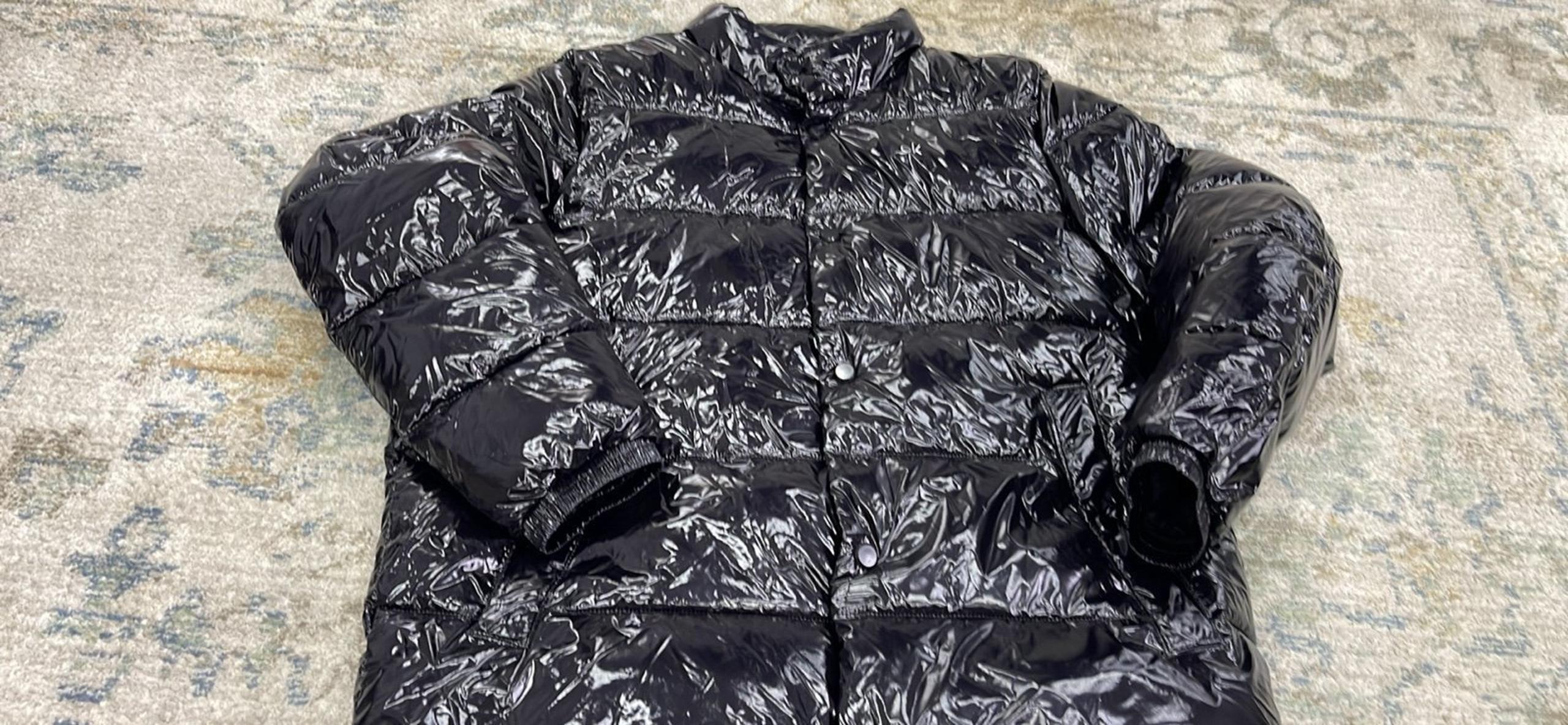 Like New Calvin Klein Men's Snap Front Puffer Jacket, Black, Medium CM152963