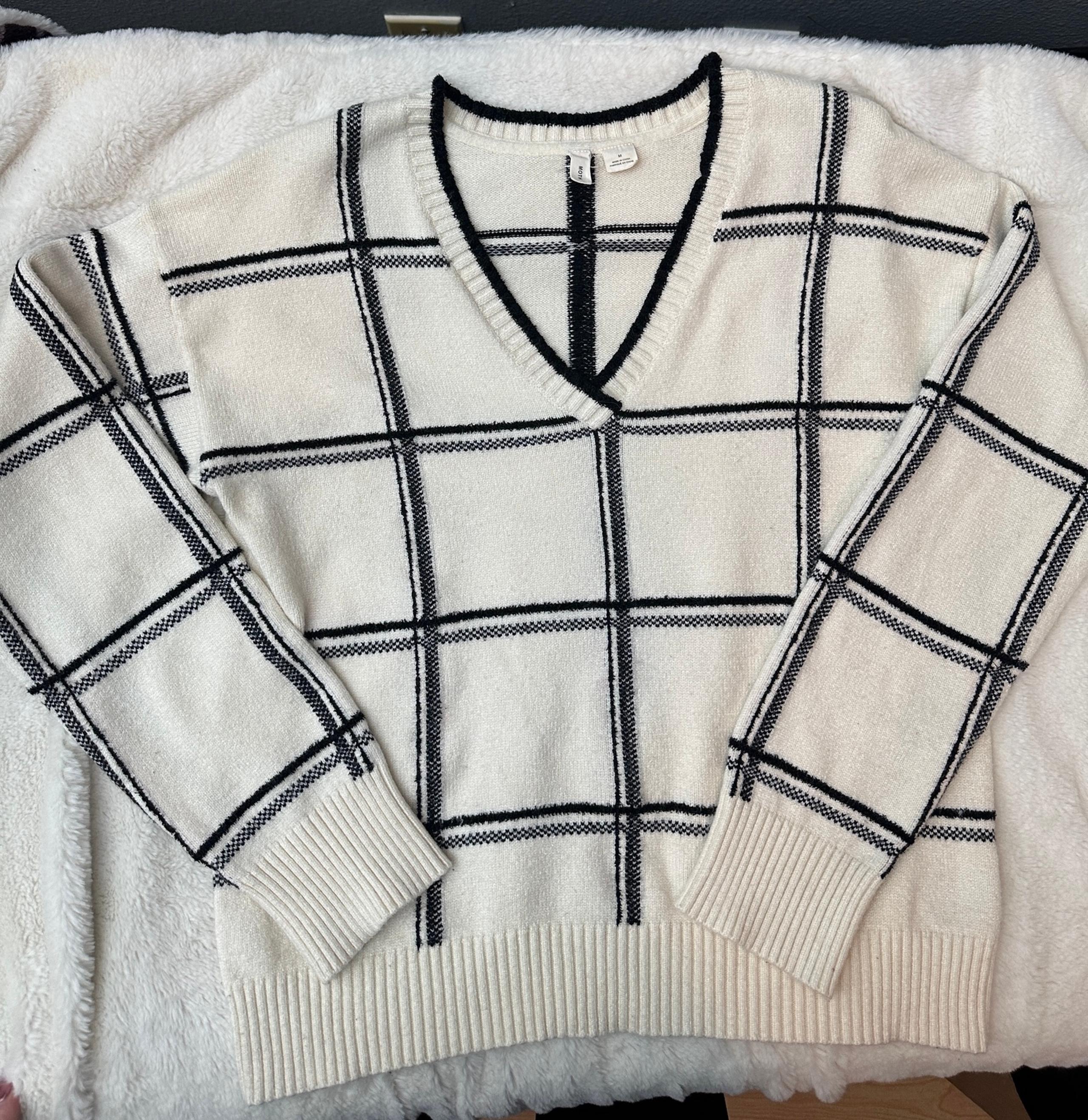 Anthropologie v-neck knit sweater