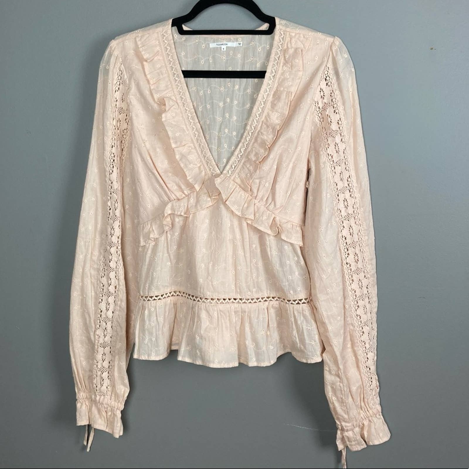 Tularosa blouse long sleeve blush ruffle ribbon eyelet small