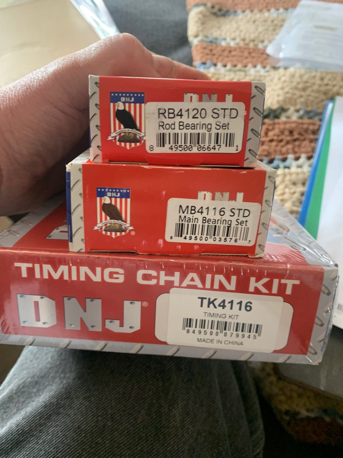 Rod , main bearings std and timing chain 4.2 ford