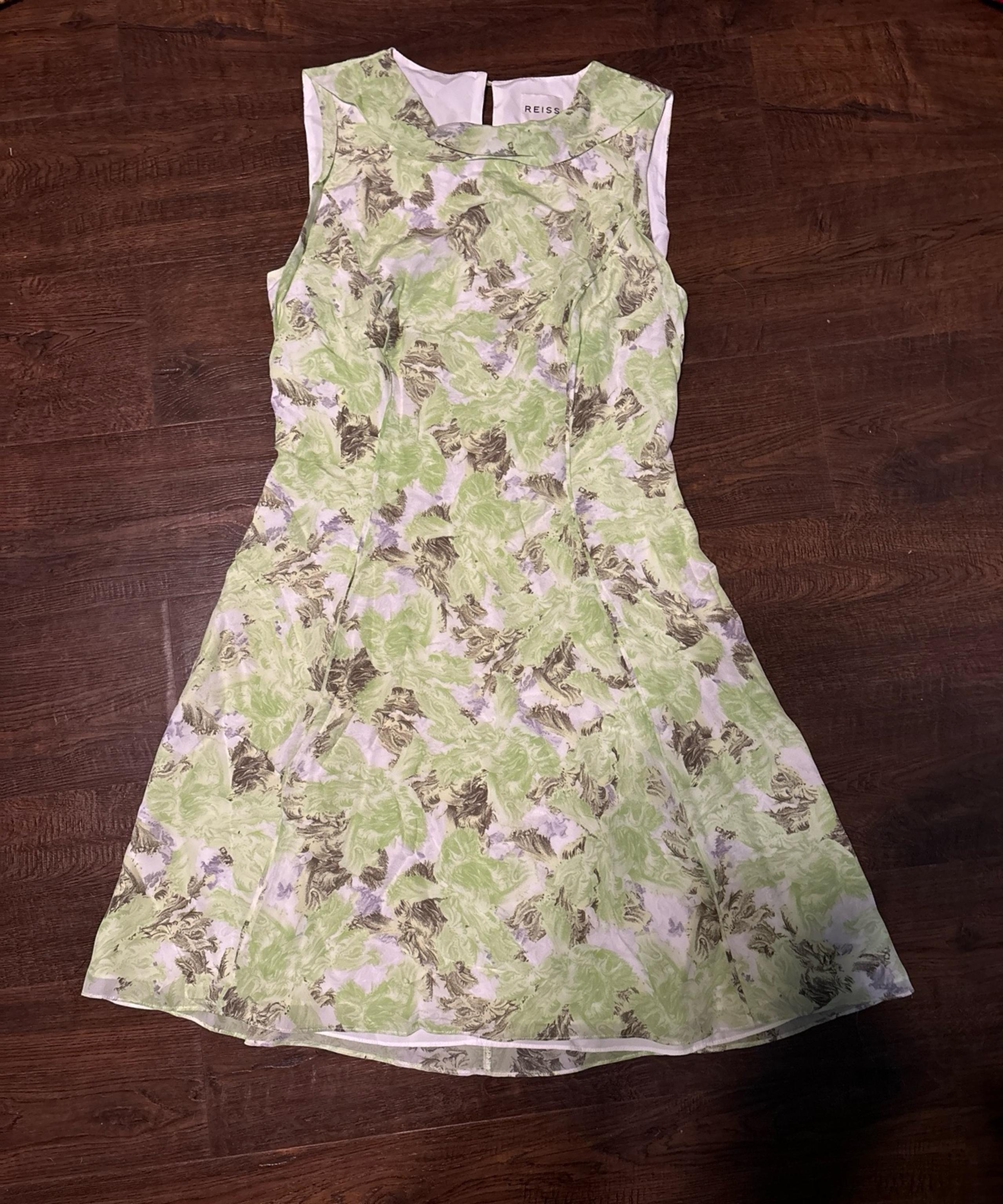 Reiss Montgomery Green Silk Dress Collar Tropical Floral US 6 UK 10 EU 38 NWT