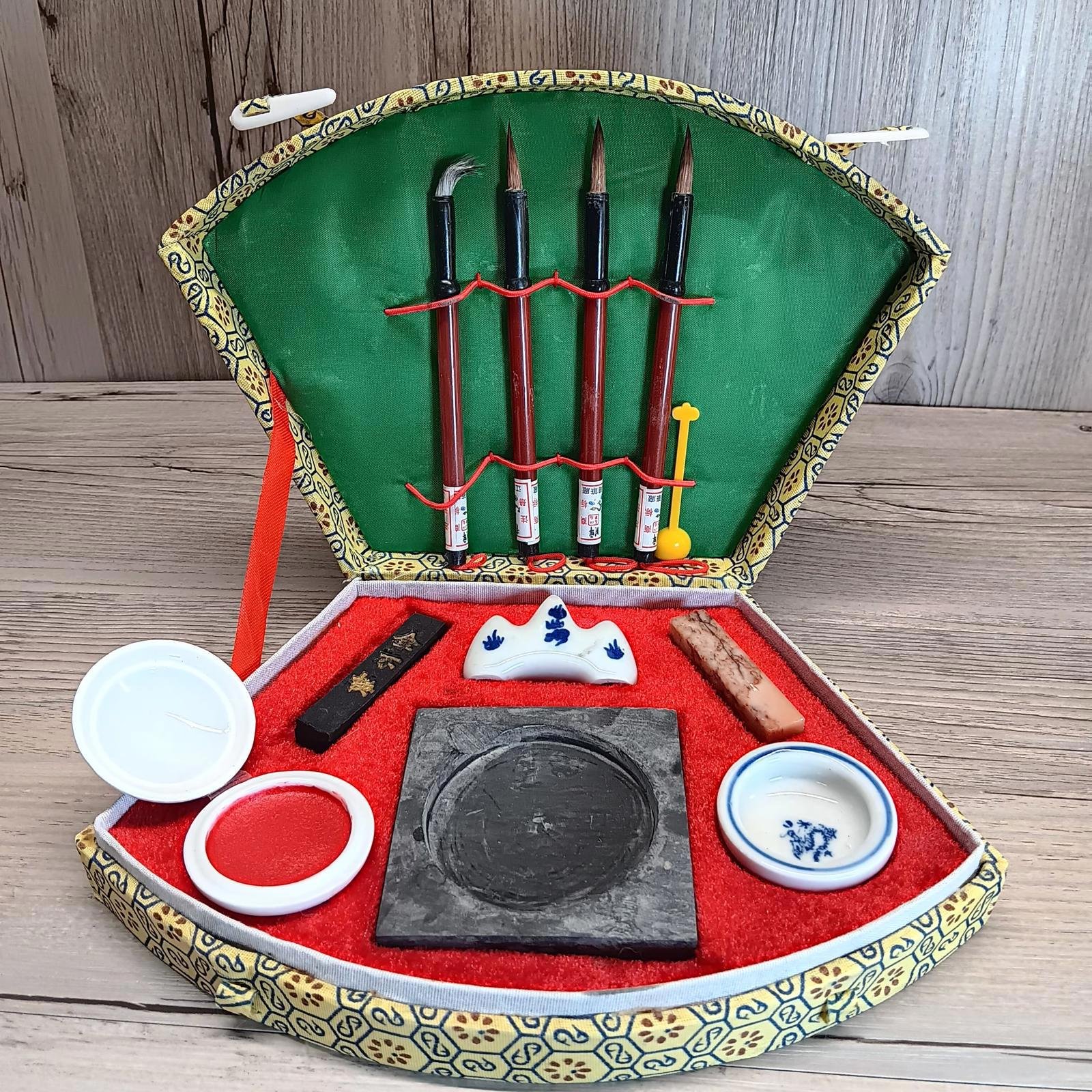 Chinese Calligraphy Brush Set