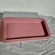 Free Shipping NWT Le Creuset Stoneware Rectangular Tray Platter in Satin Pink