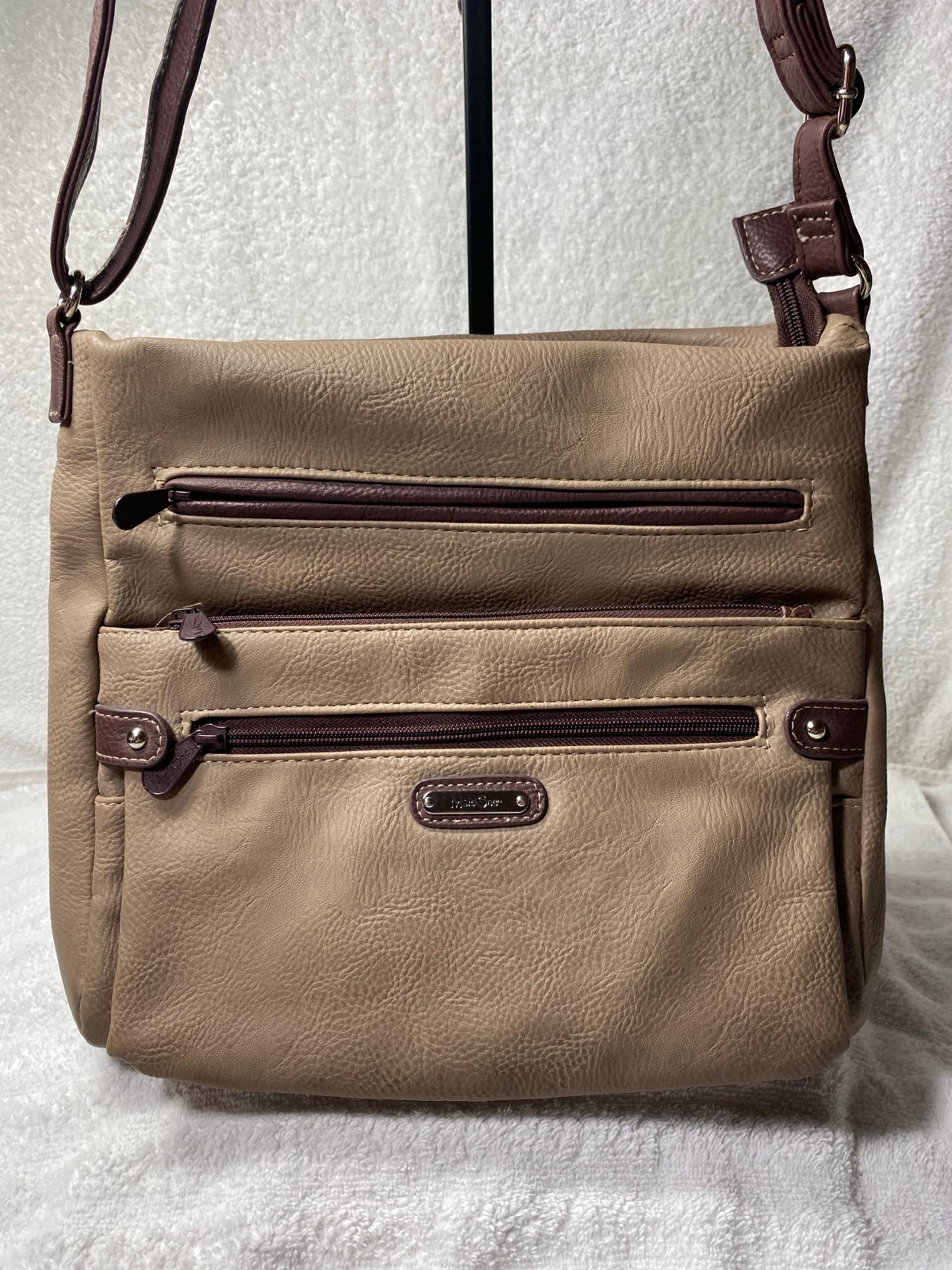 Multi sac cross body, purse, handbag