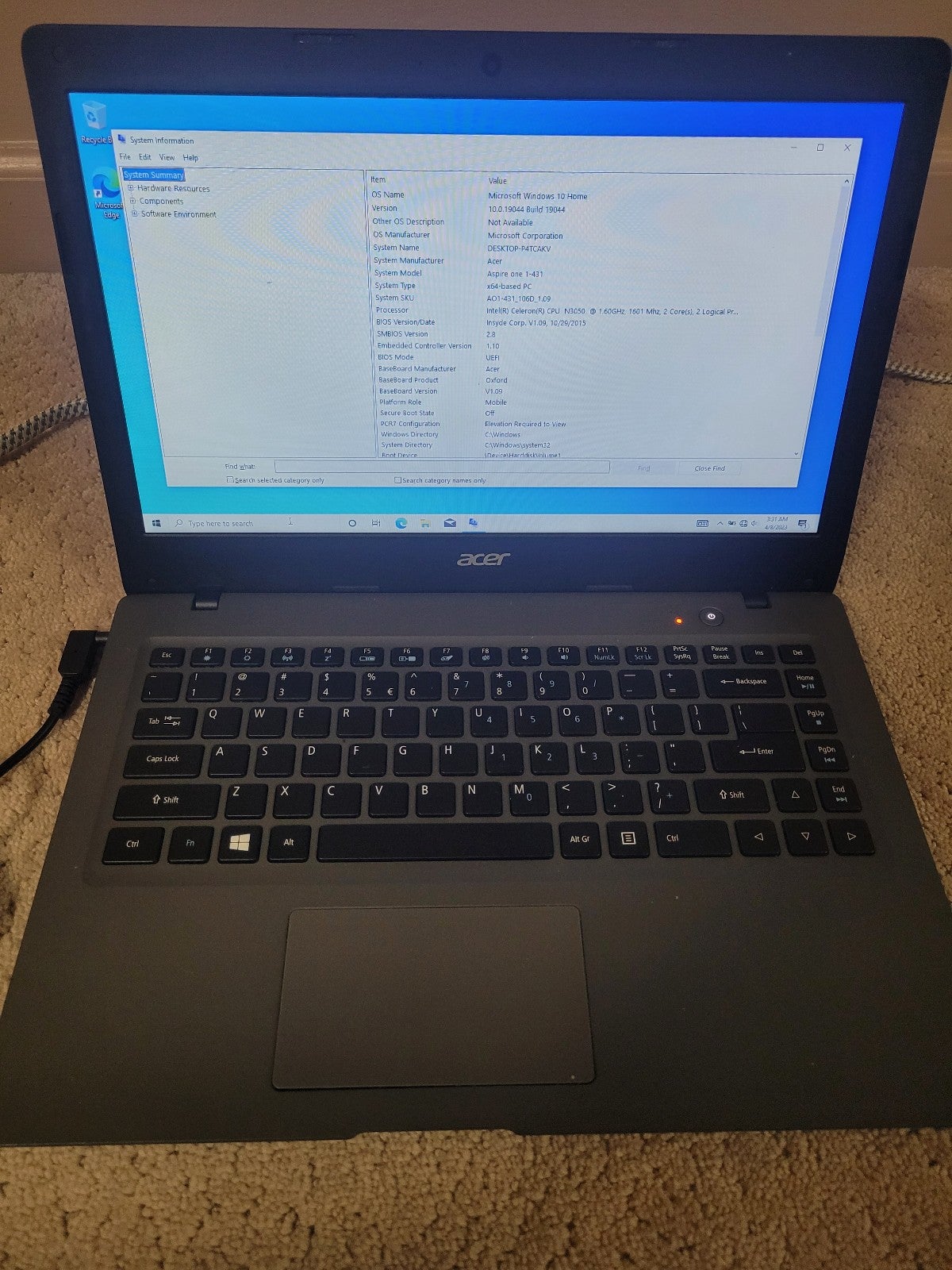 ACER ASPIRE ONE CLOUDBOOK AO1-431-C8G8 CELERON N3050 32GB 2GB RAM WIN 10 Home.
