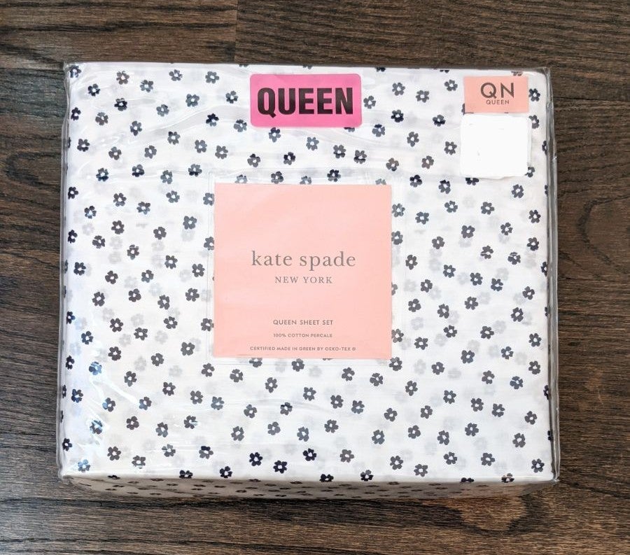 Kate Spade Dark Navy Blue Flower Queen Sheet Pillowcase Set