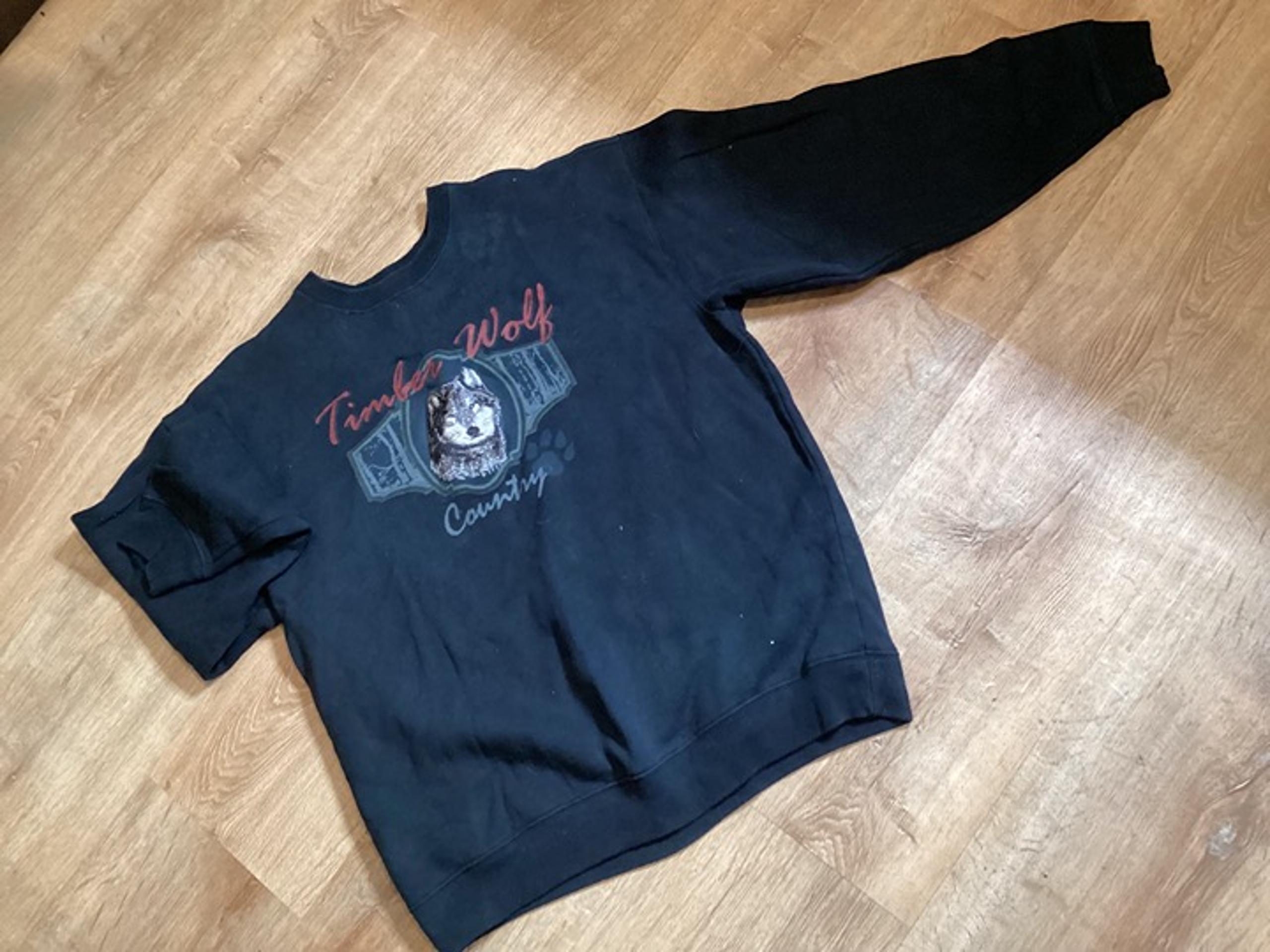 Croft&Barrow Vintage Men's Black Timber Wolf Country Sweatshirt Pullover Medium