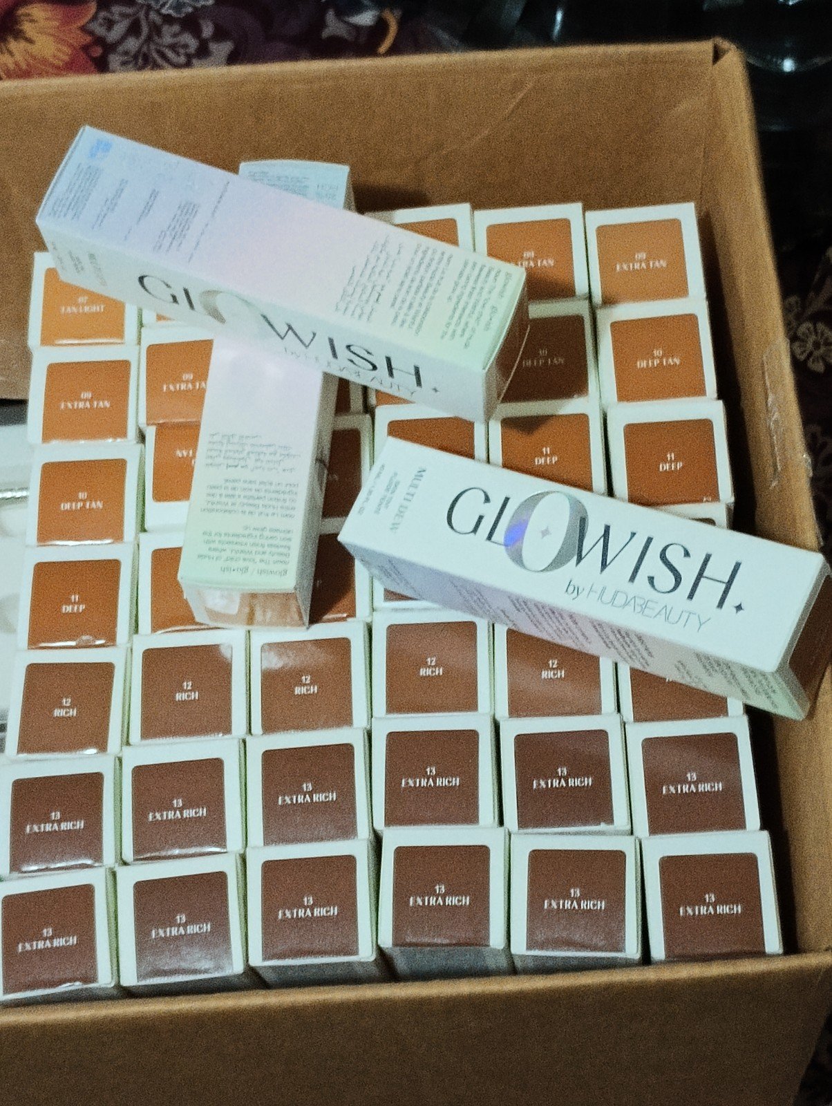Glowish Multidew Skin Tint by Huda Beauty