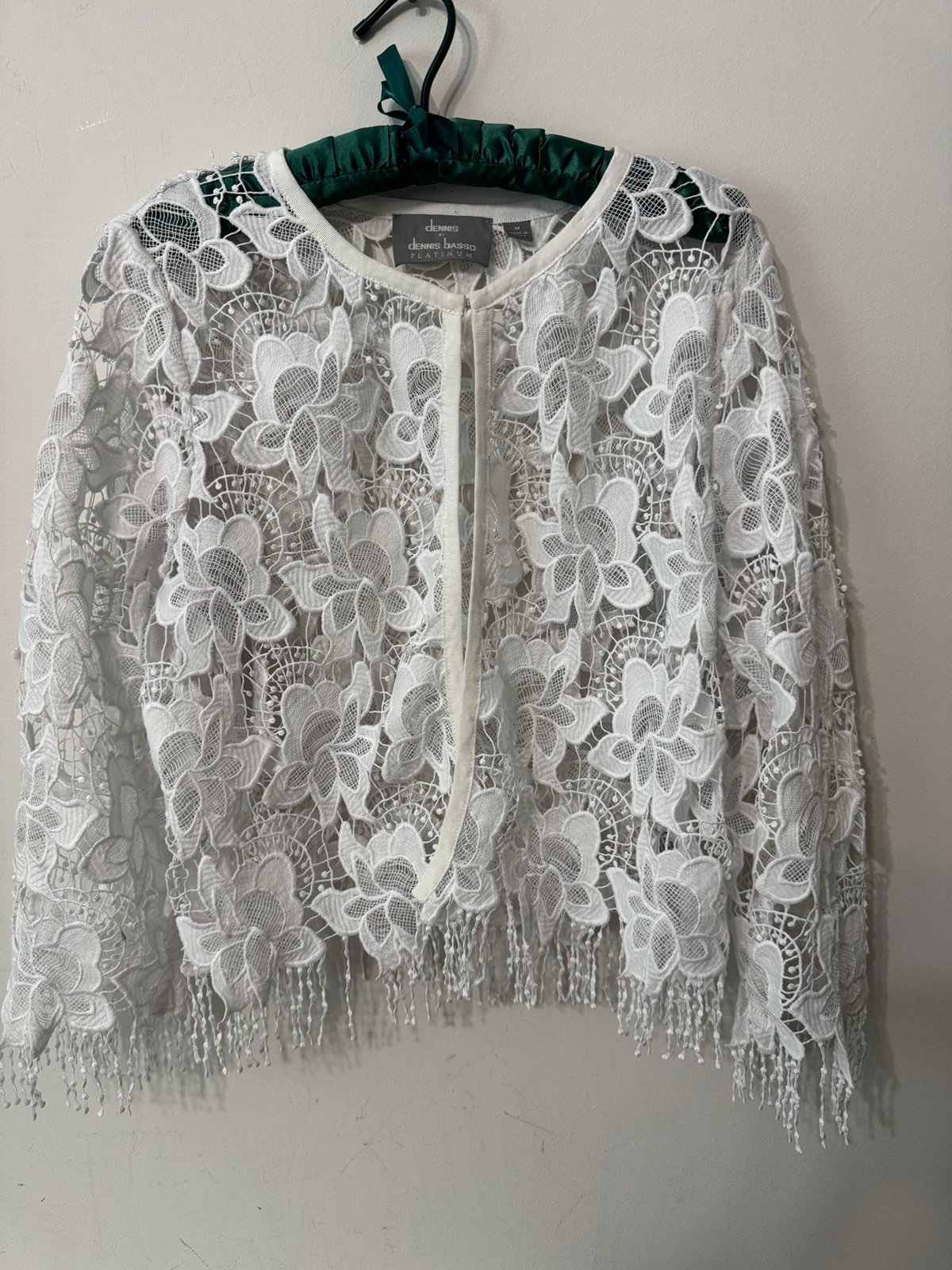 DENNIS BASSO PLATINUM LS WHITE FLORAL LACE JACKET/TOPPER WITH FRINGE medium