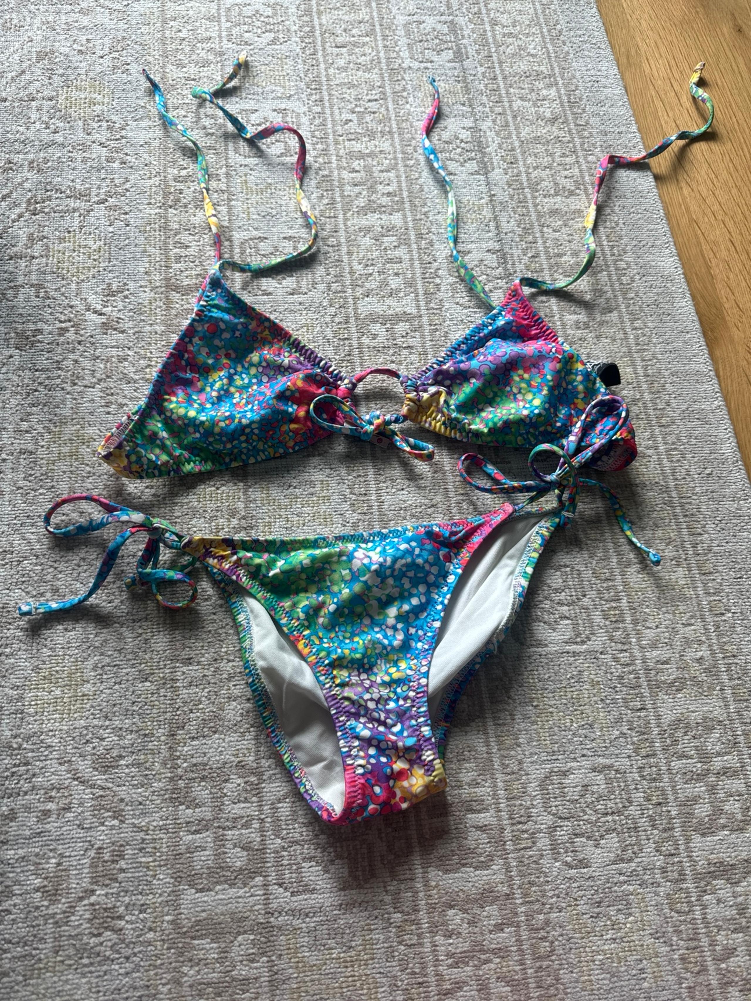 Bikini