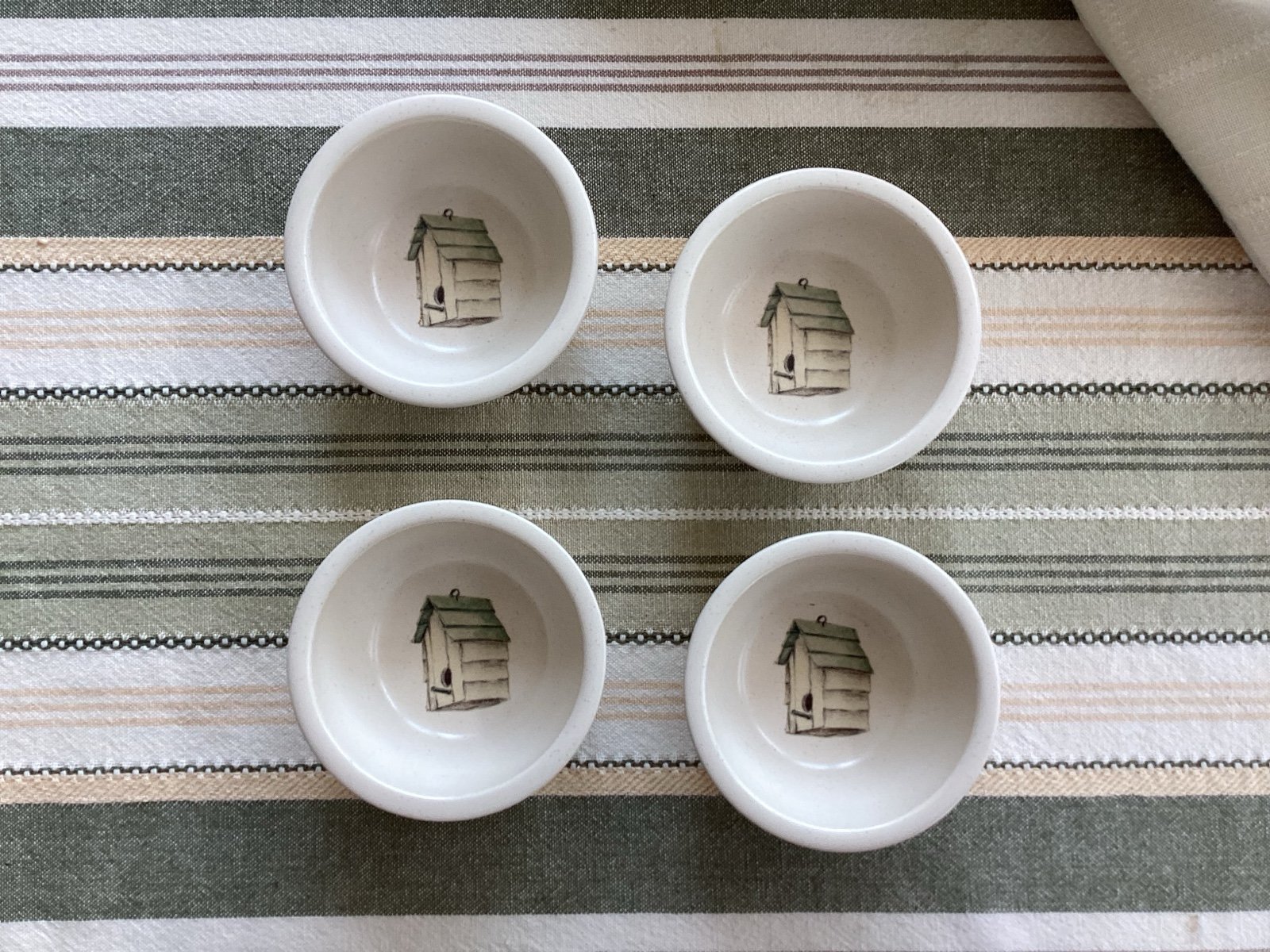 Vintage Four Pfaltzgraff Naturewood Mini Bowls - Really Hard to Find