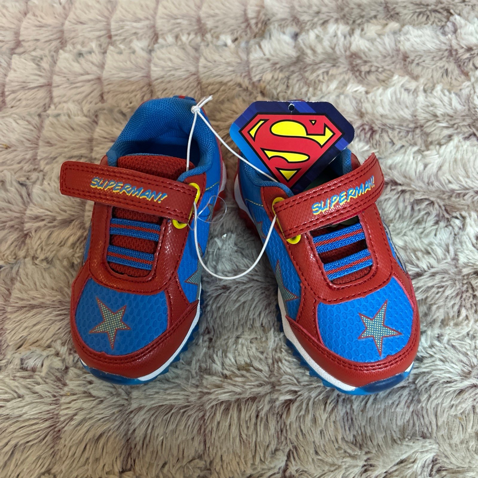 DC Comics Super Man Light Up Sneakers Size 6