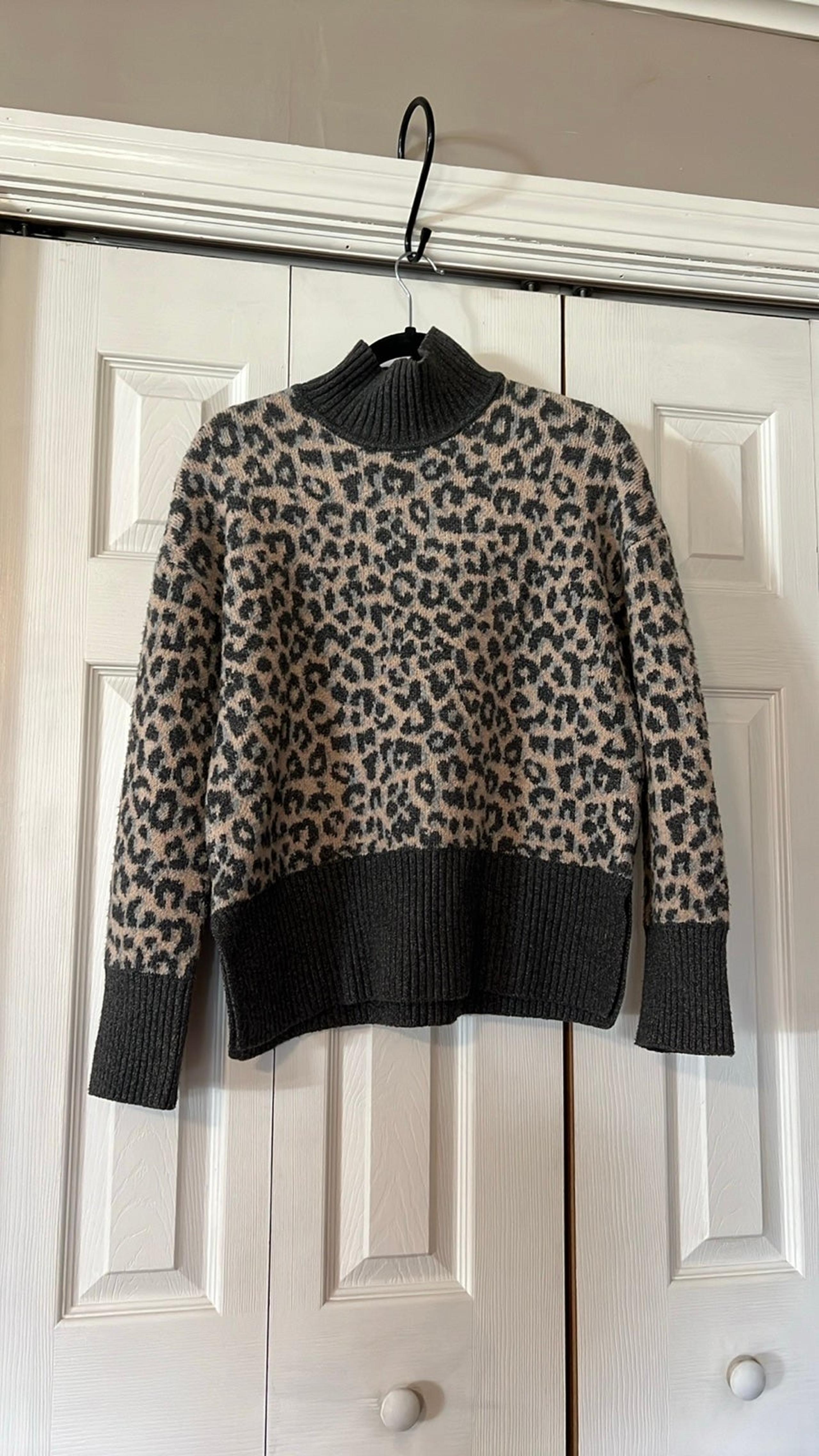leopard print sweater