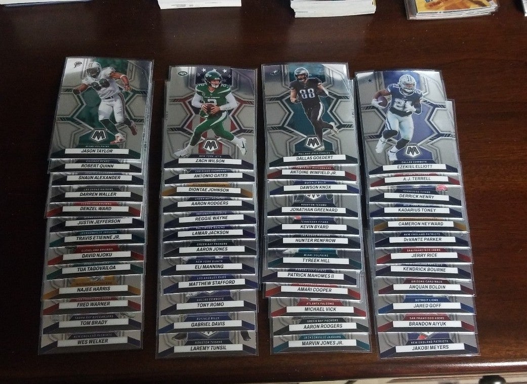 Panini Mosaic Football 2022 137x Base Card Lot