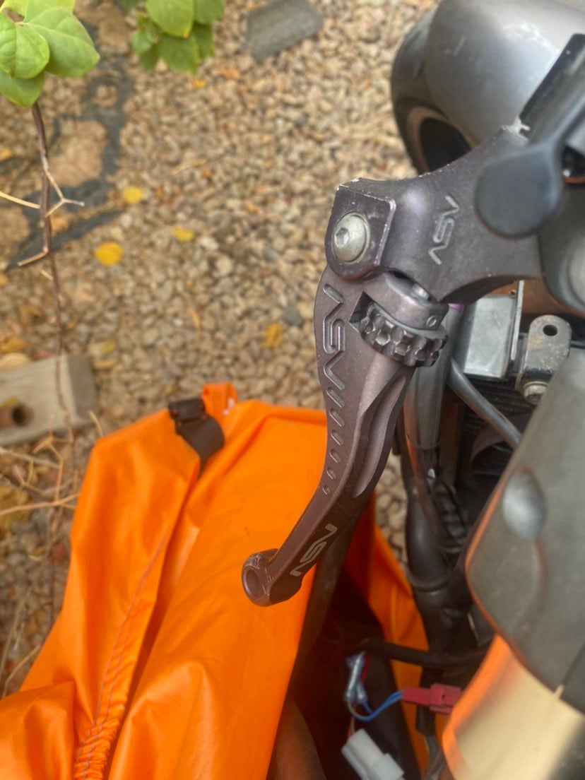 2008 yamaha R1 ASV levers