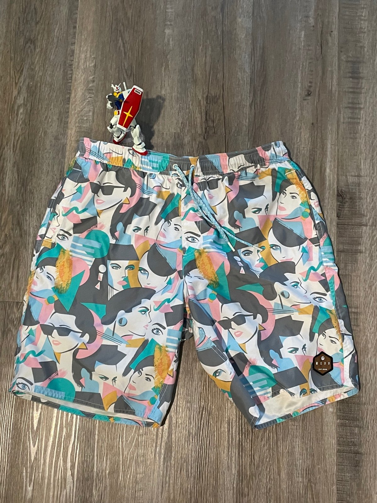 Neff shorts 90s