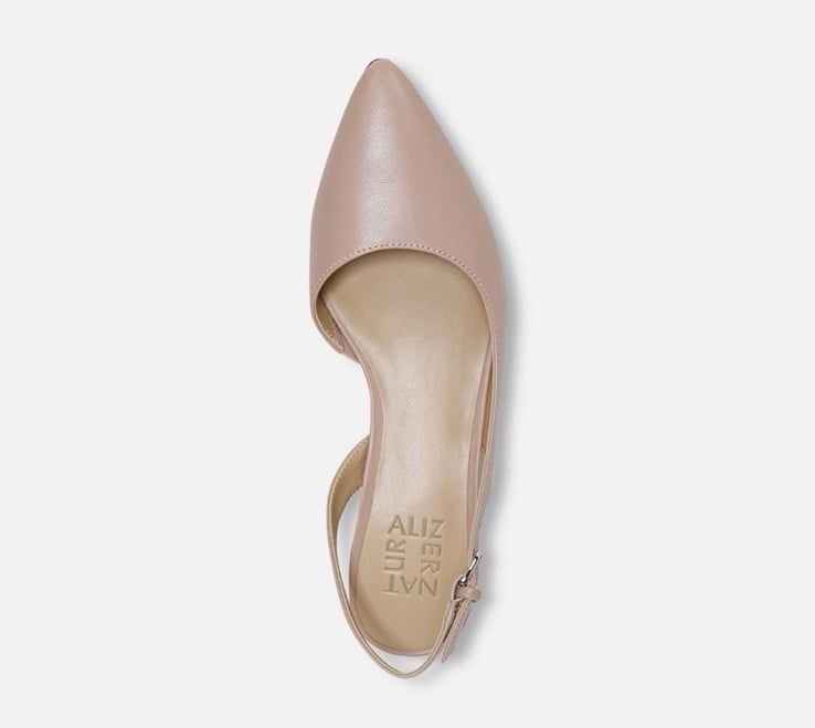 Naturalizer Banks Pointed Toe Flats Size 8M