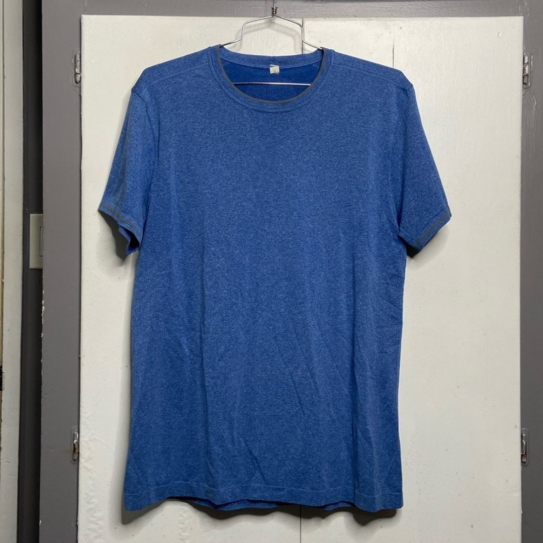 LULULEMON Men And Make Sure to Drink a Beer or Two T-Shirt heather Blue XL