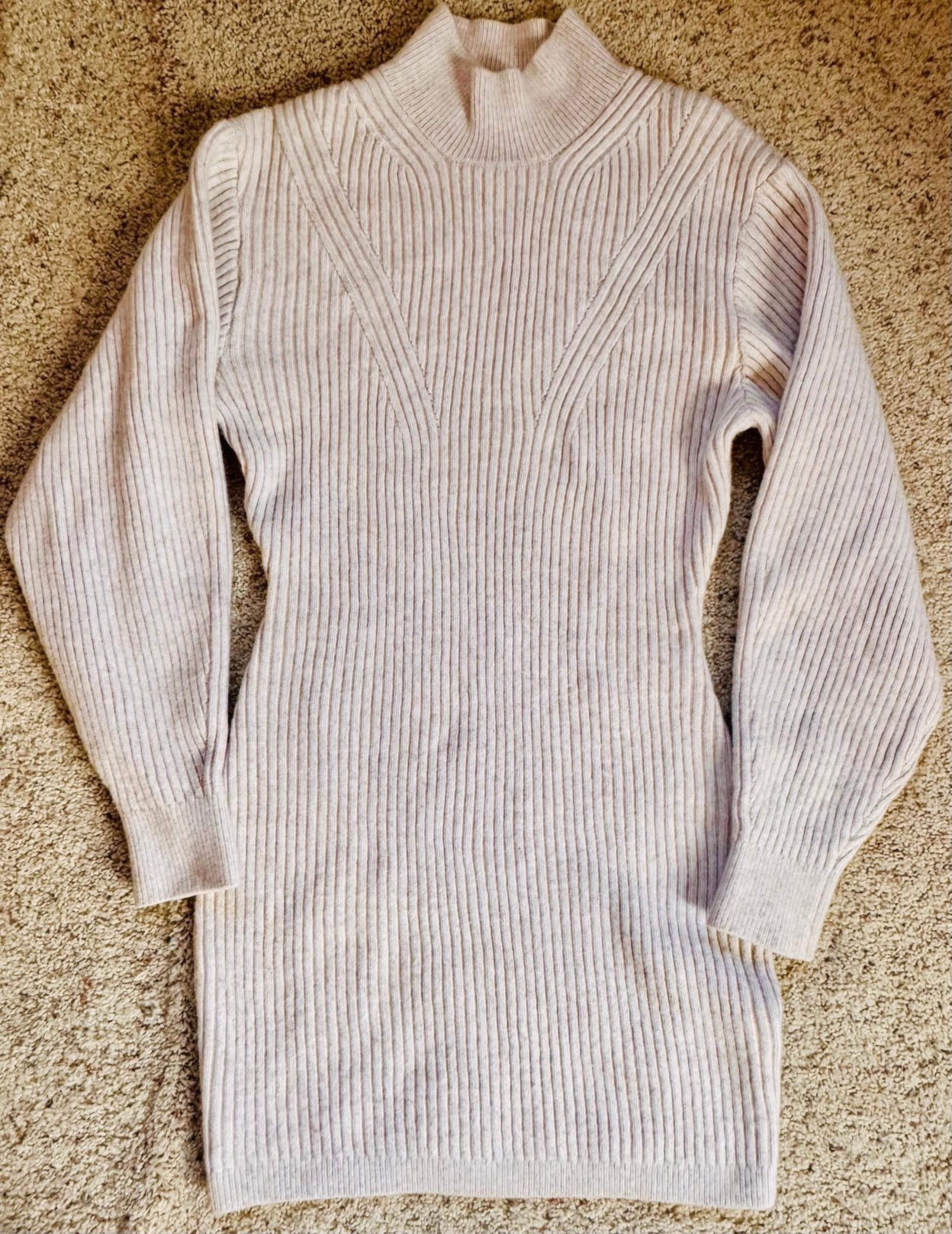 H&M MOCK-TURTLENECK SWEATER DRESS