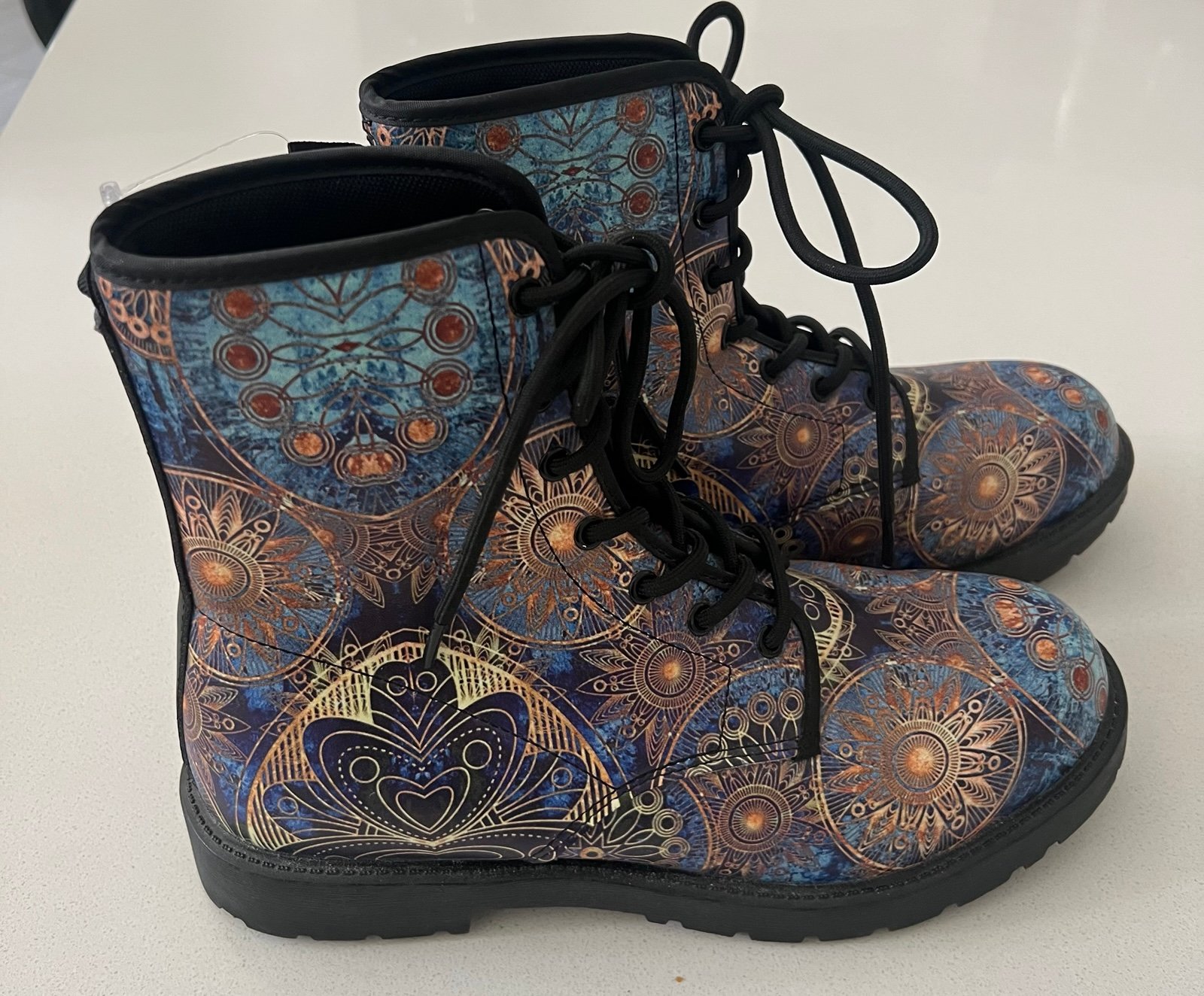 Yes We Vibe Vegan Leather Multi Color Splendid Bohemian Boots Unisex 7M/9W NWOT