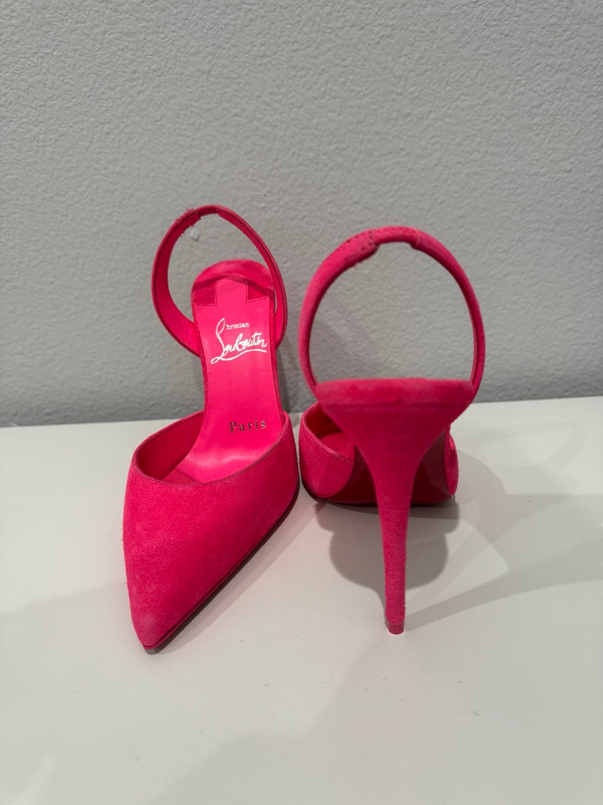 Size 36 Brand New Louboutin So Kate Neon Pink Suede Slingback 100mm Heel