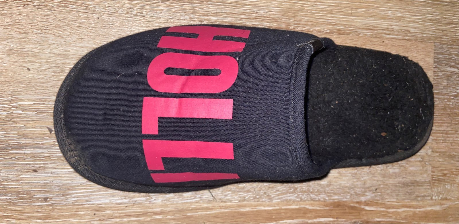 Hollister bedroom shoes