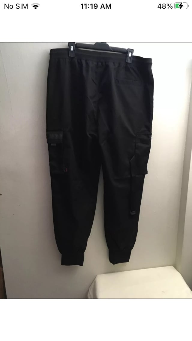 Men’s BT Black Cargo Streetwear Cargo Tapered Pants Size 40 Black Drawstring - detail
