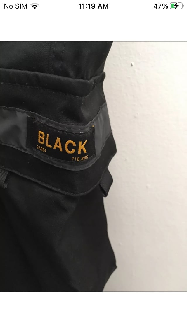 Men’s BT Black Cargo Streetwear Cargo Tapered Pants Size 40 Black Drawstring - detail