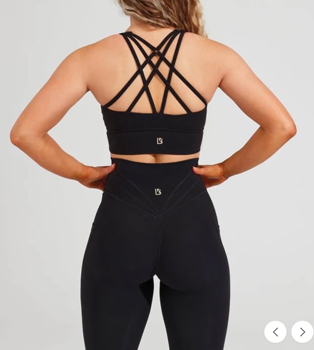 BuffBunny Revolution Sports Bra/Medium