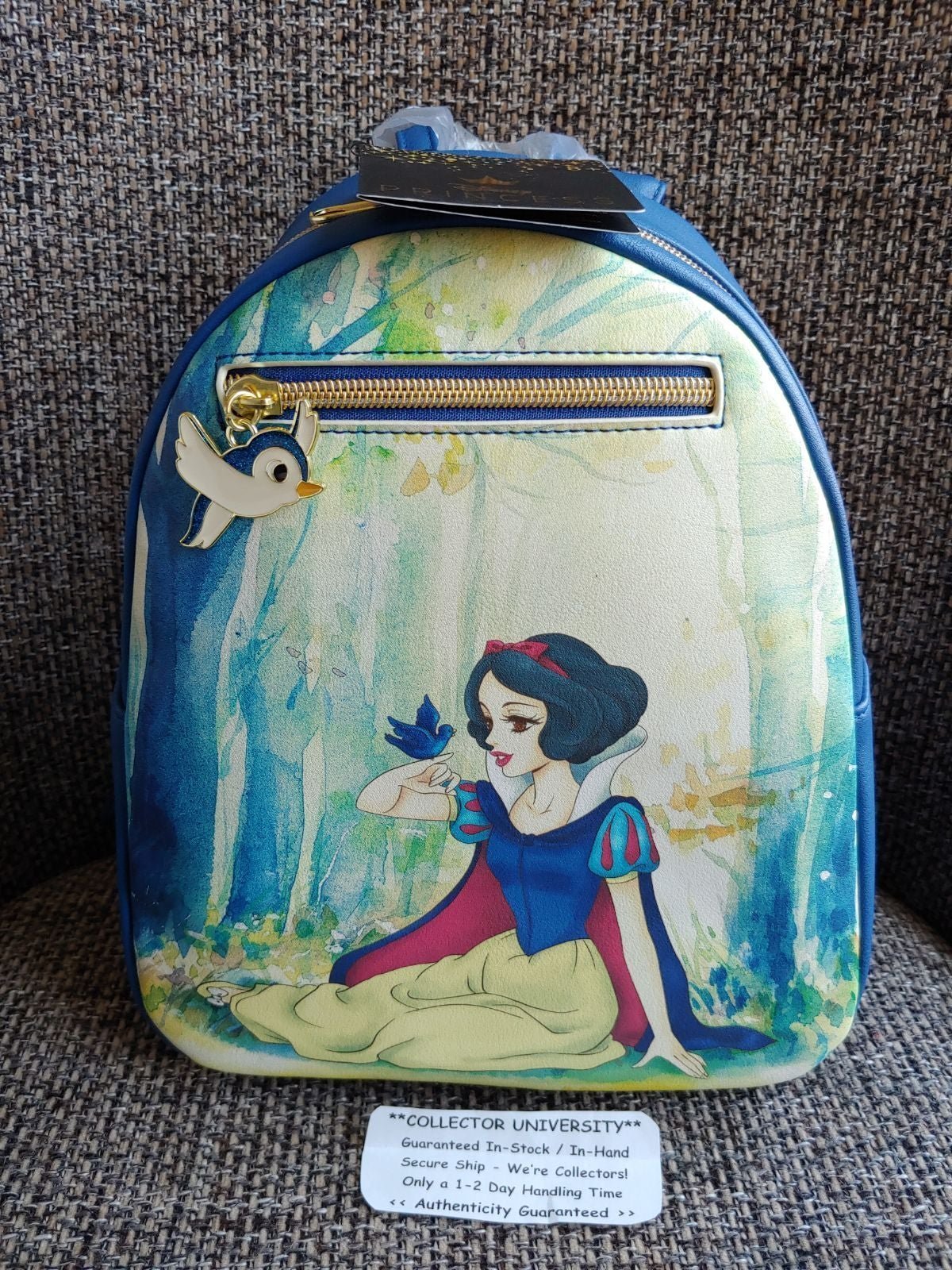 LOUNGEFLY DISNEY PRINCESS SNOW WHITE SEVEN DWARFS LIMITED EDITION MINI BACKPACK