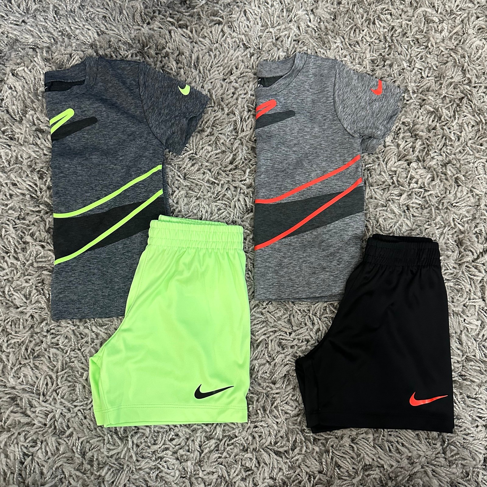 Nike Baby Boys 24M Dri-Fit Shortsleeve Shorts Outfit Bundle