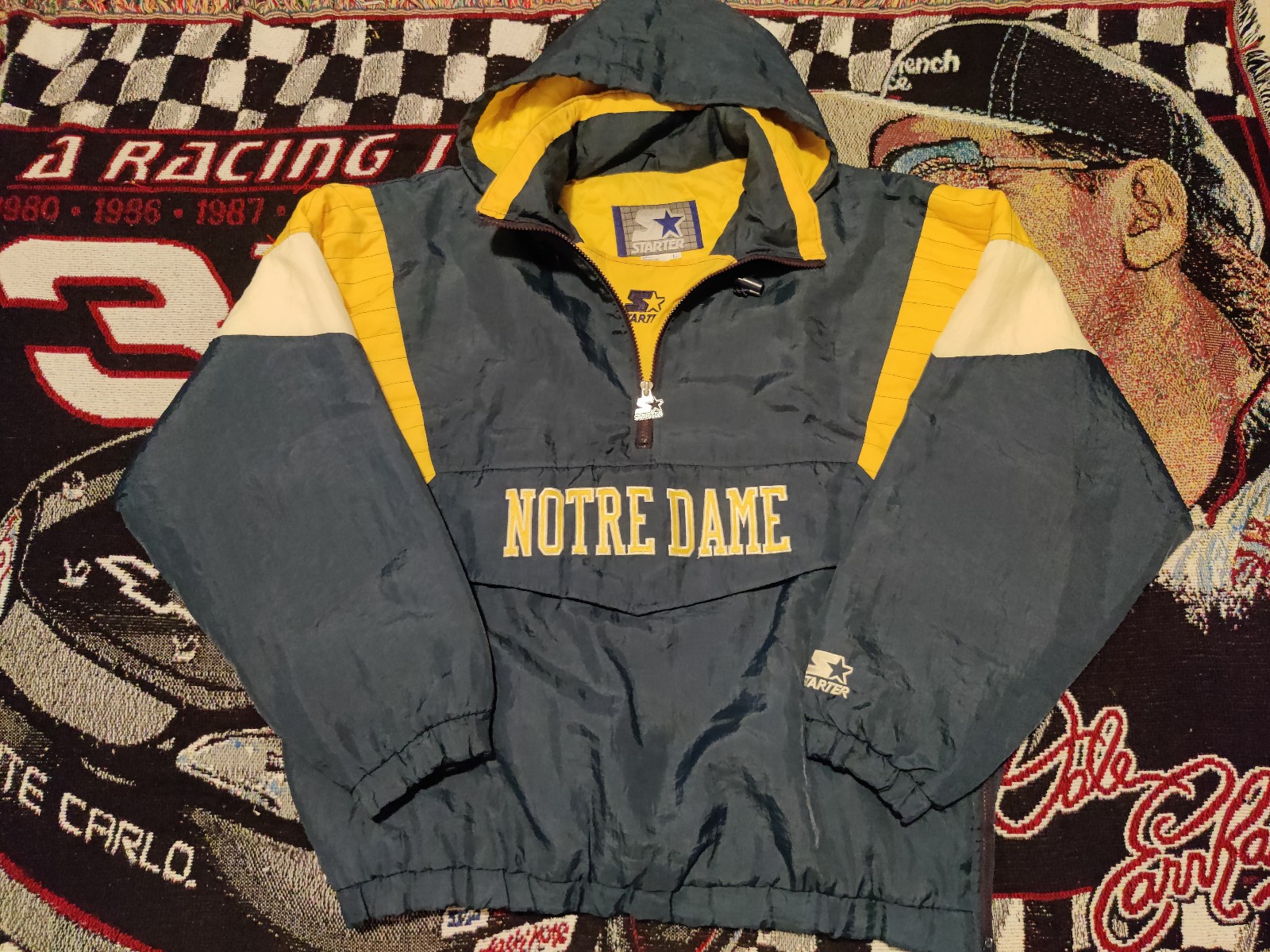 Vintage 90s Notre Dame NCAA Starter Jacket Puffer Windbreaker Size Large