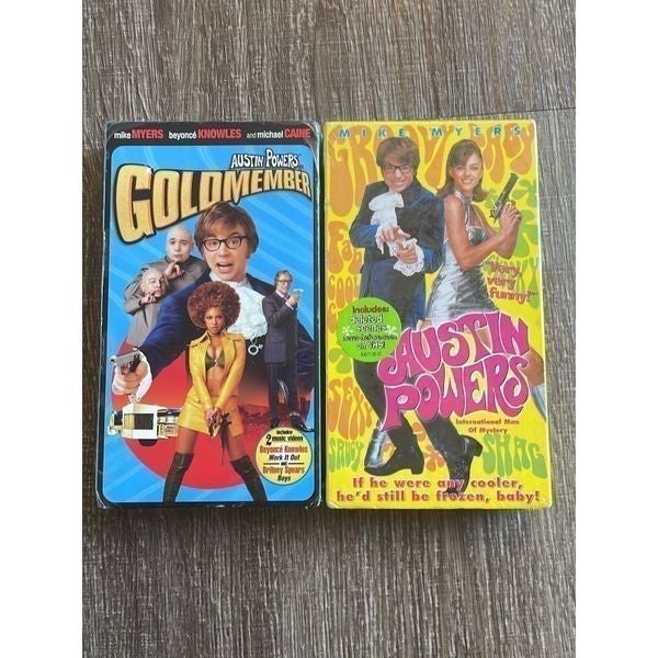 VHS AUSTIN POWERS SEALED
