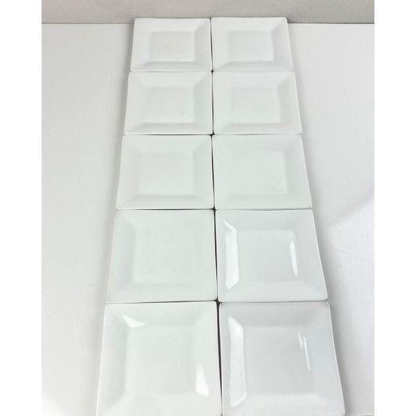 Crate & Barrel Lot of 10 White Square 6 Appetizer Plates w/ Box CA1986