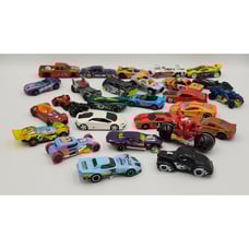 Die Cast Cars Hot Wheels Matchbox Maisto Lot of 27 Metal Cars See Description