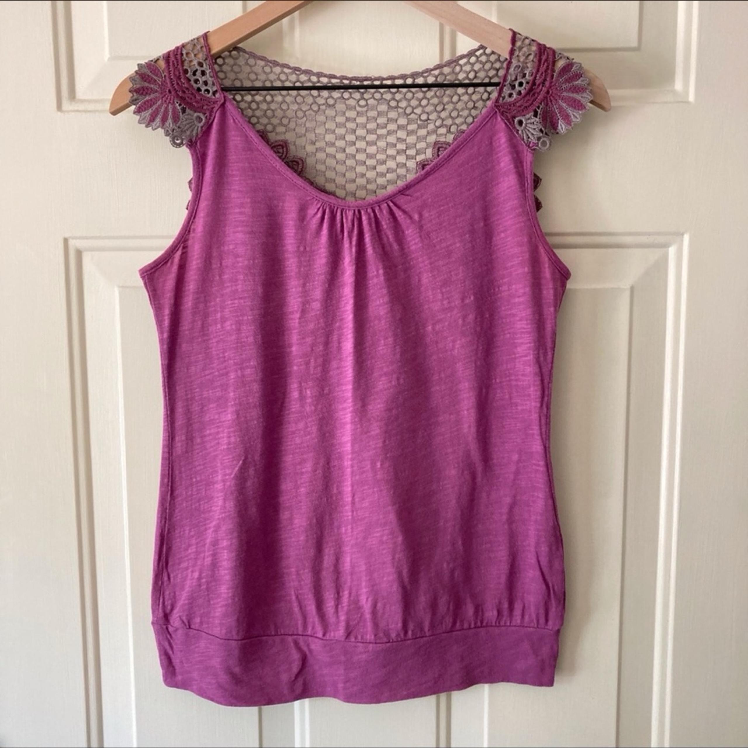 Robin K || Crocheted & Appliqué Yoke Cotton Tank Y2K