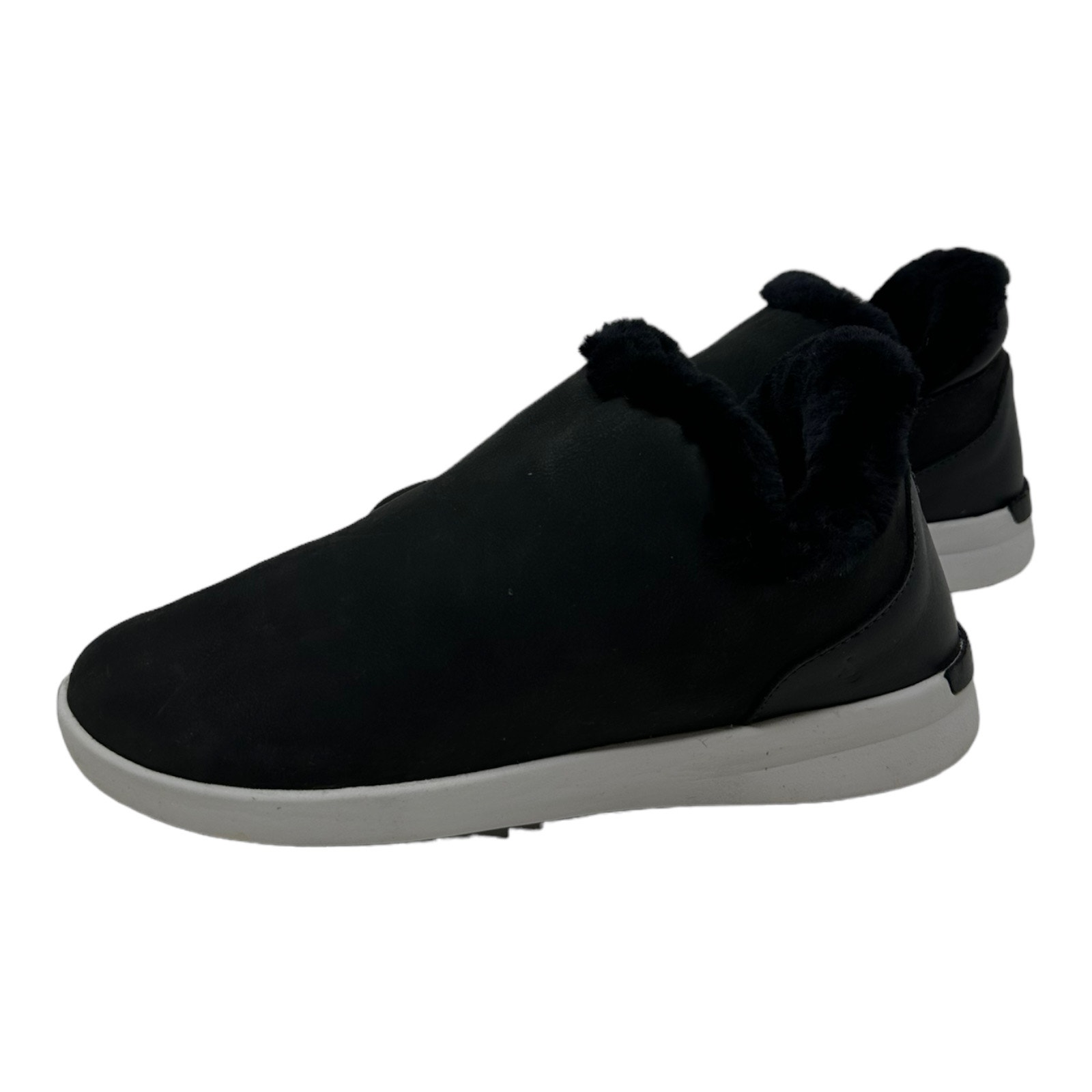 Olukai Malua Hulu Black Leather Slip-On Sneaker size 7.5