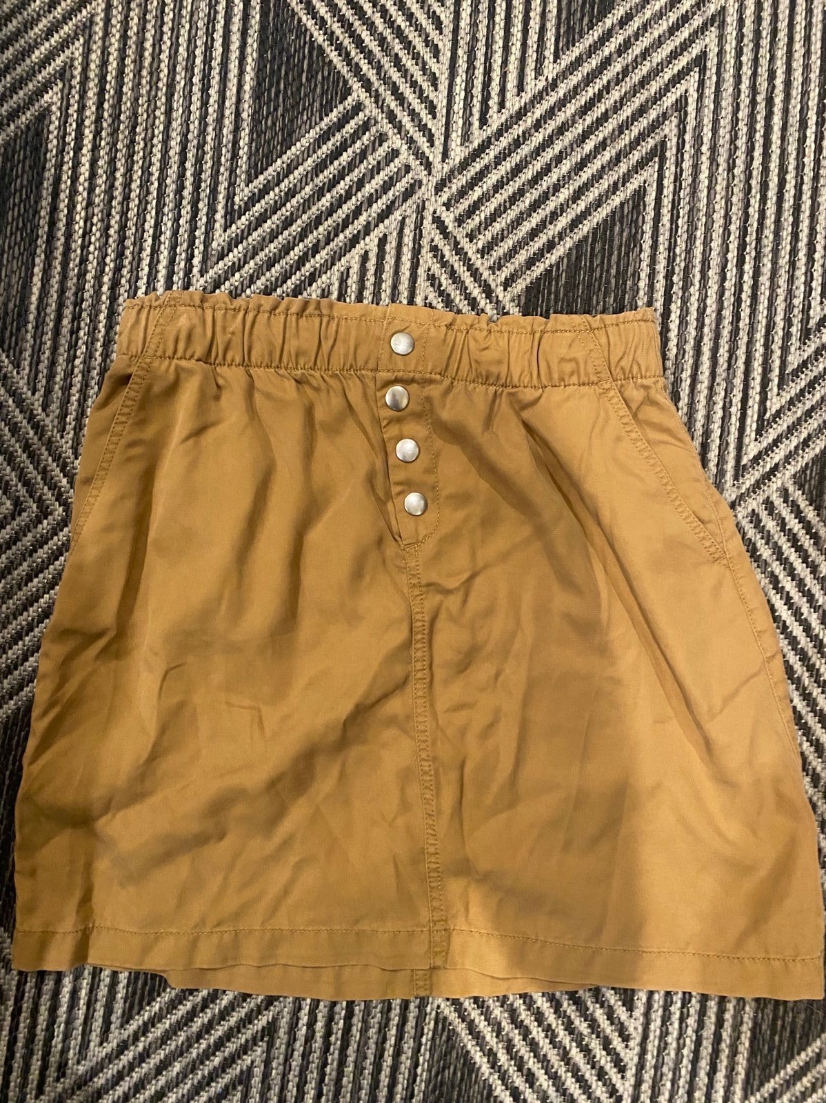 Loft khaki skirt