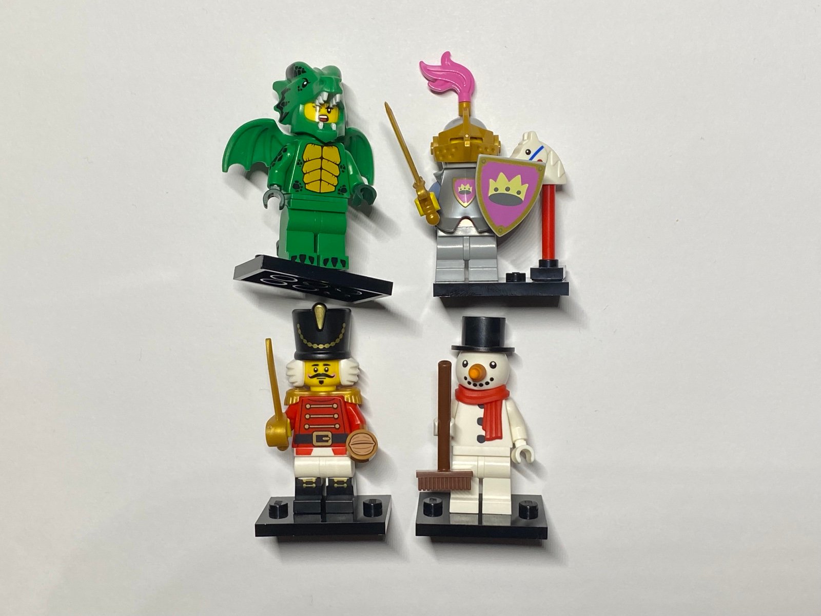 LEGO Minifigure Series 23 CMF Lot of 4