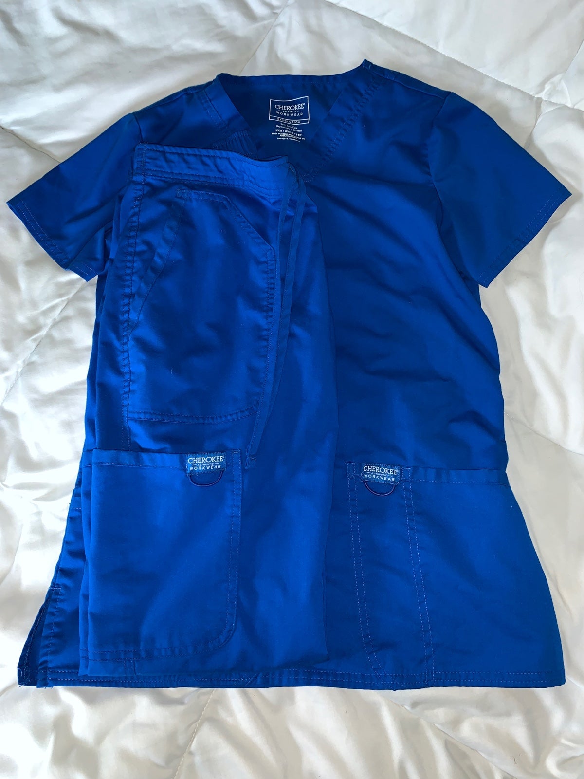 scrubs set