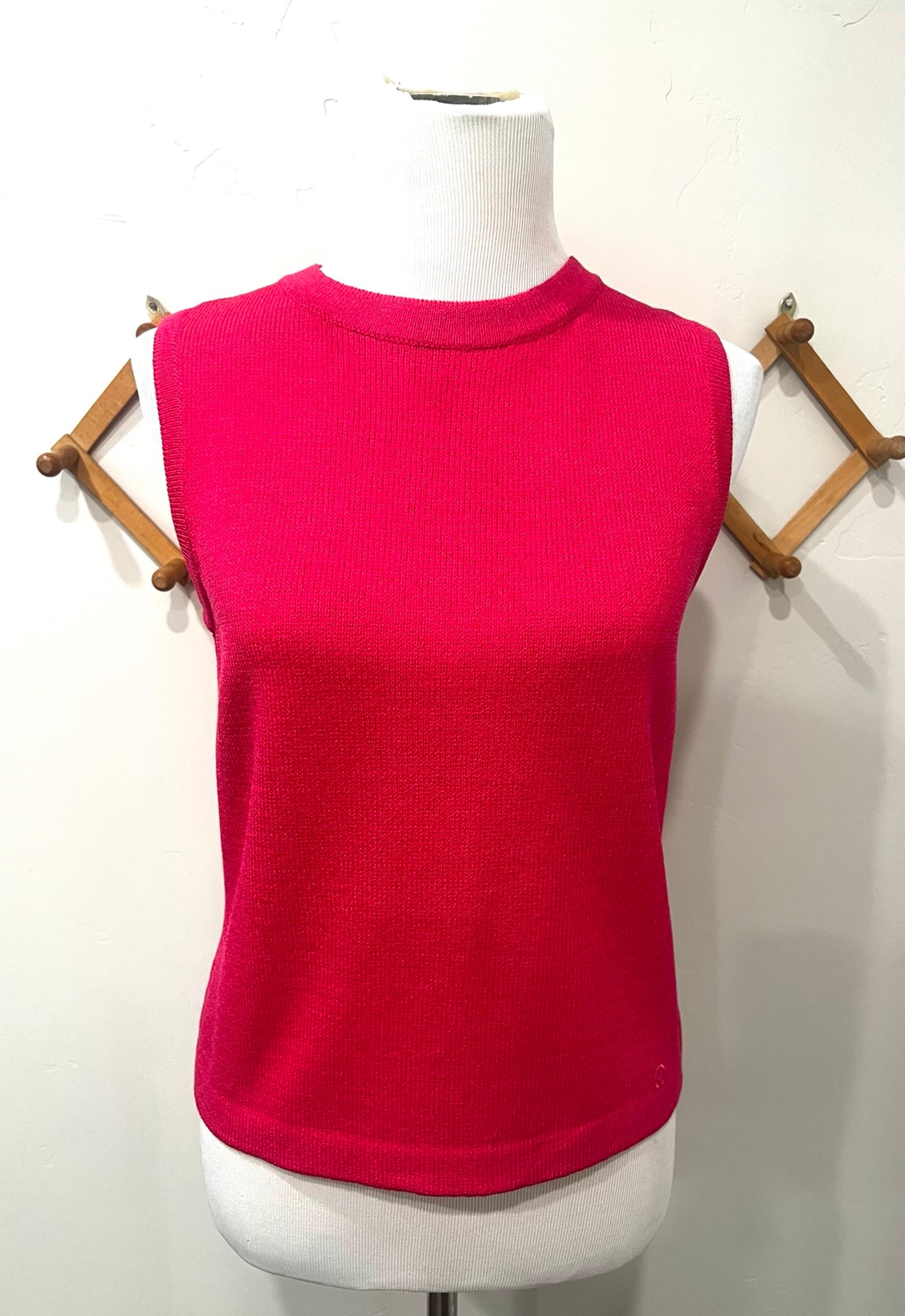 St. John Sport Pink Wool Knit Scoop Quiet Luxury Sweater Women S Dainty Coquette