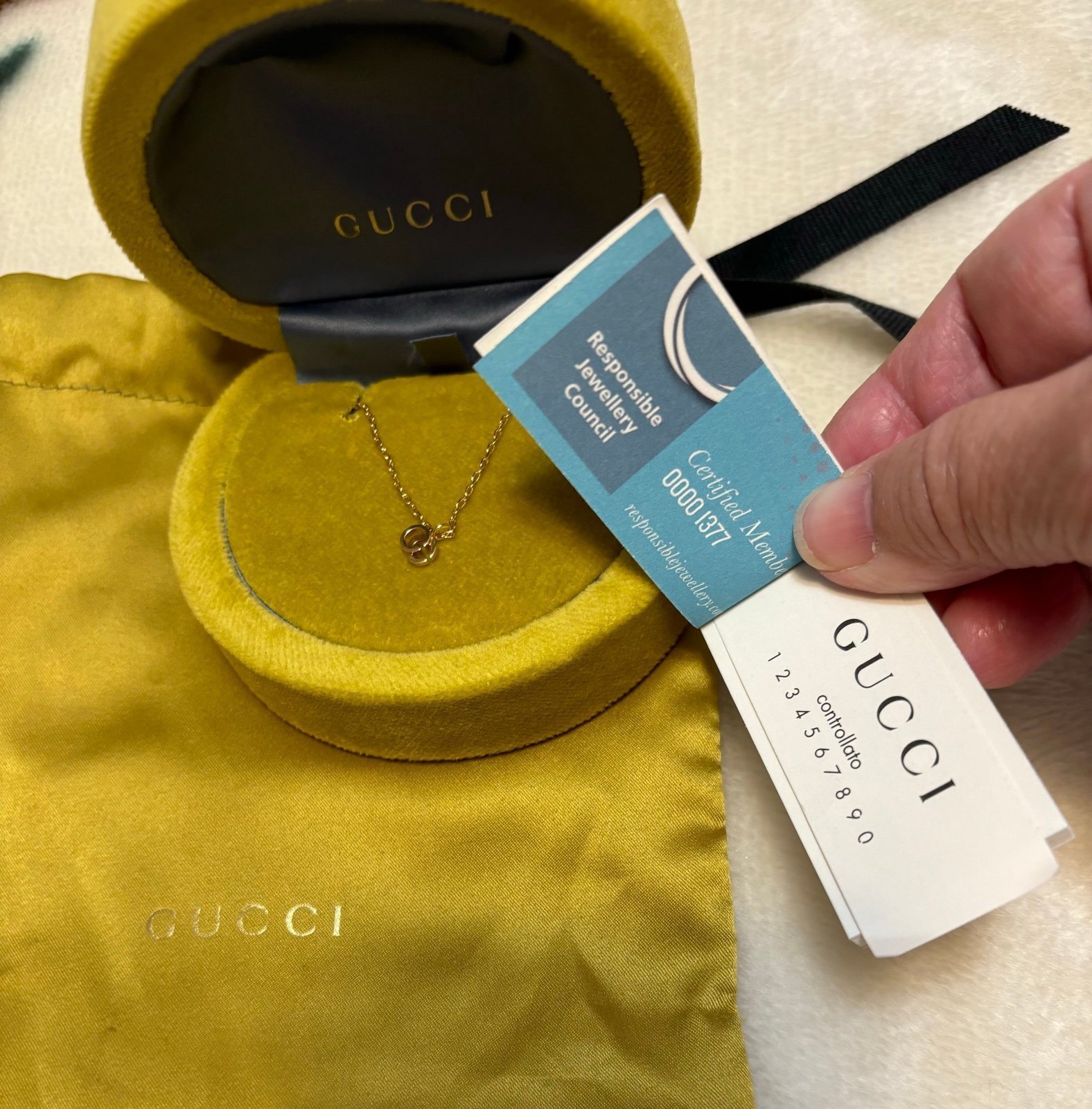 Authenticated! 18k GUCCI GG Necklace Blue Topaz 750(18K)