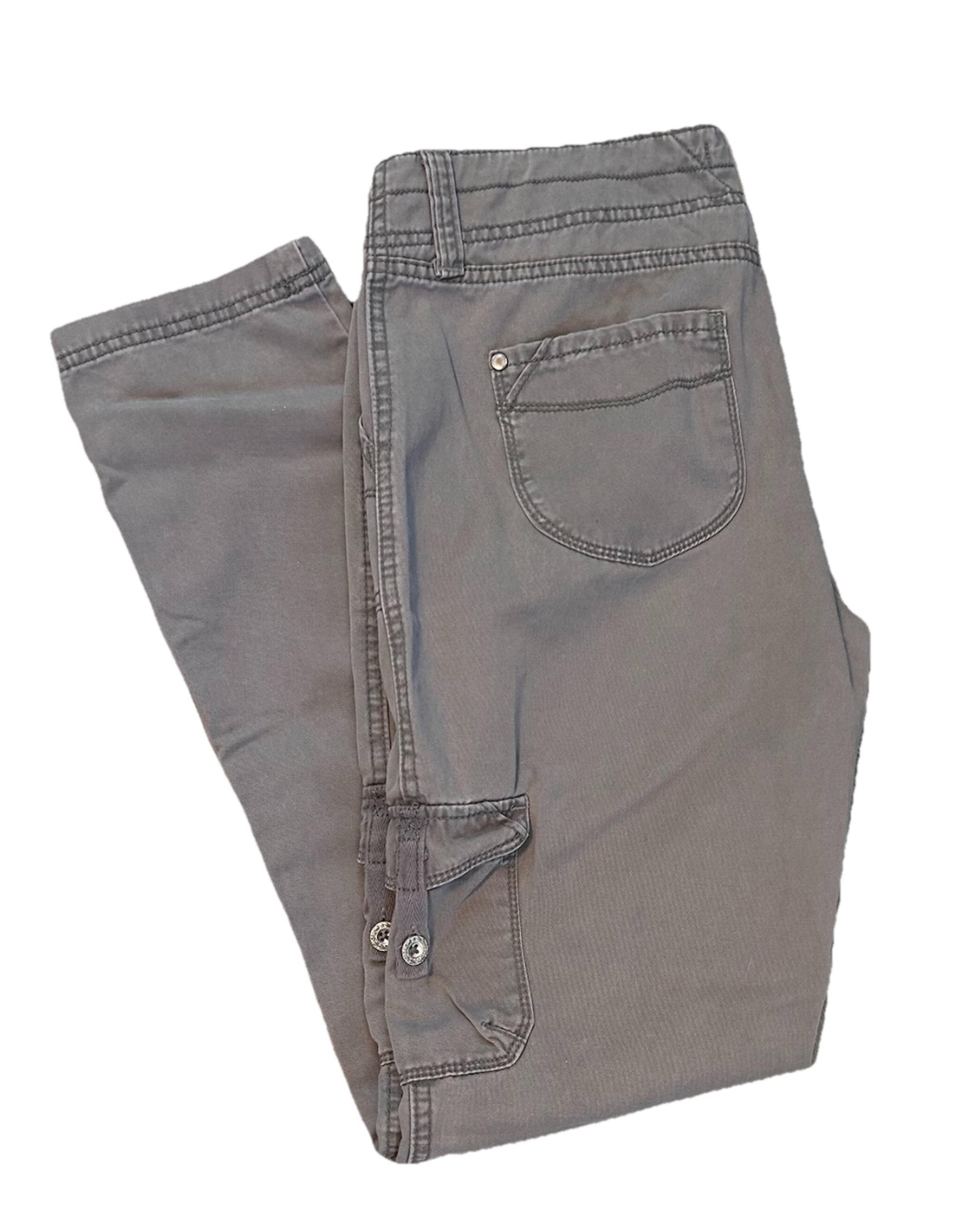 Levi Womens Gray Mid Rise Cargo Pants Straight Hiking Size 6 Inseam 30”