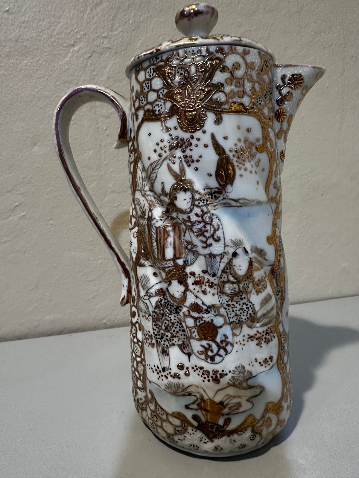 ANTIQUE JAPANESE ORIENTAL SATSUMA NIPPON CHOCOLATE LID COFFEE HEAVY MORIAGE POT