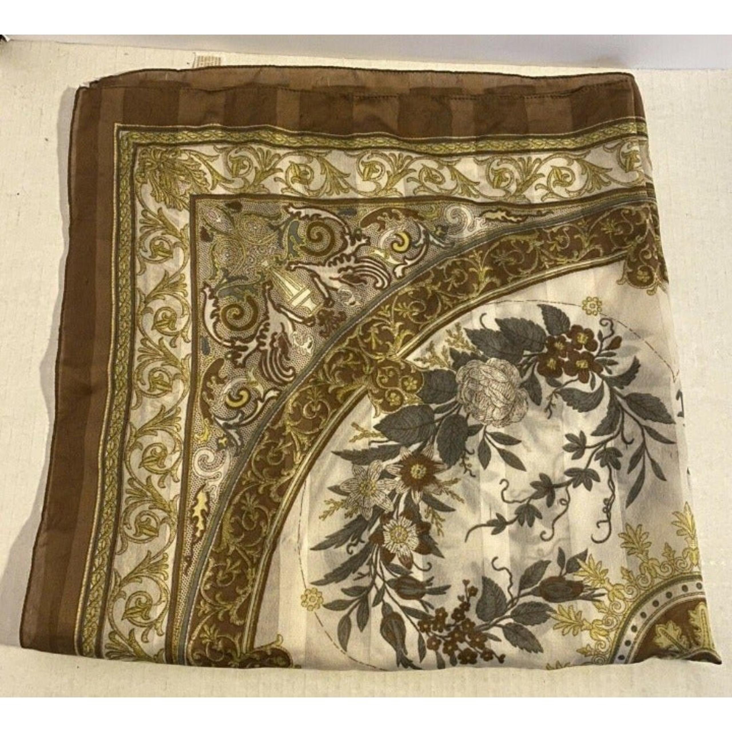 Berkshire Ladies Scarf Made In Italy