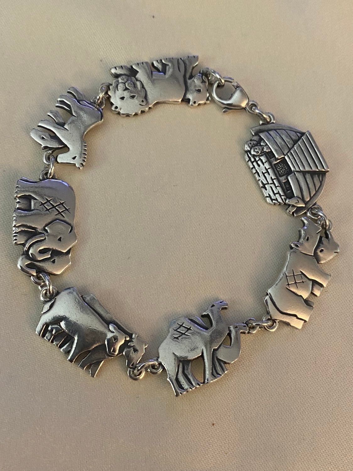 James Avery Retired Silver HTF Noah's Arc Bracelet 7.5